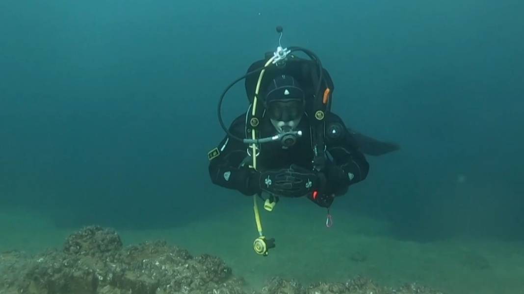 Diyarbakır’da 2 bin 400 yıllık tarihi yapılar görüntülendi 1